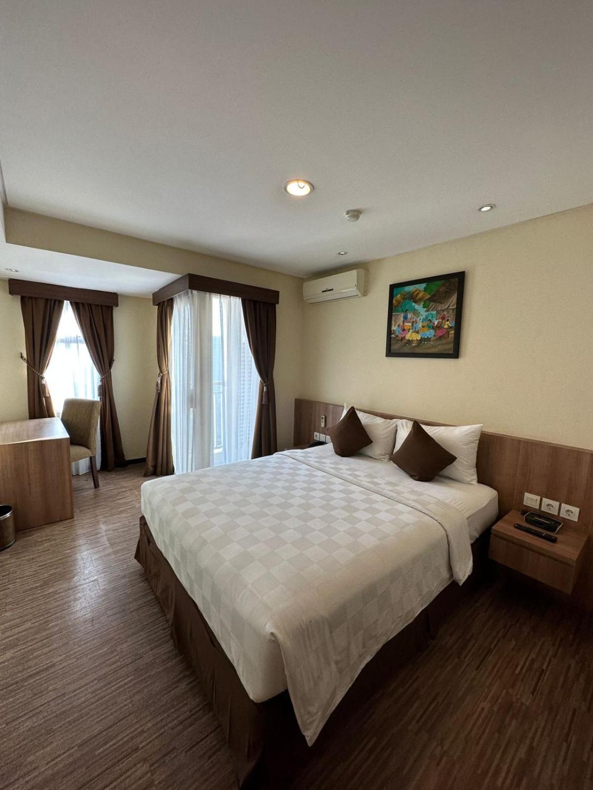 Nemuru Grand Serpong Panunggangah Buitenkant foto